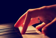 哪个平台买股票好:股票配资查询网址-消费贷贴息政策落地首日：5万元贷款一年可节省利息约500元